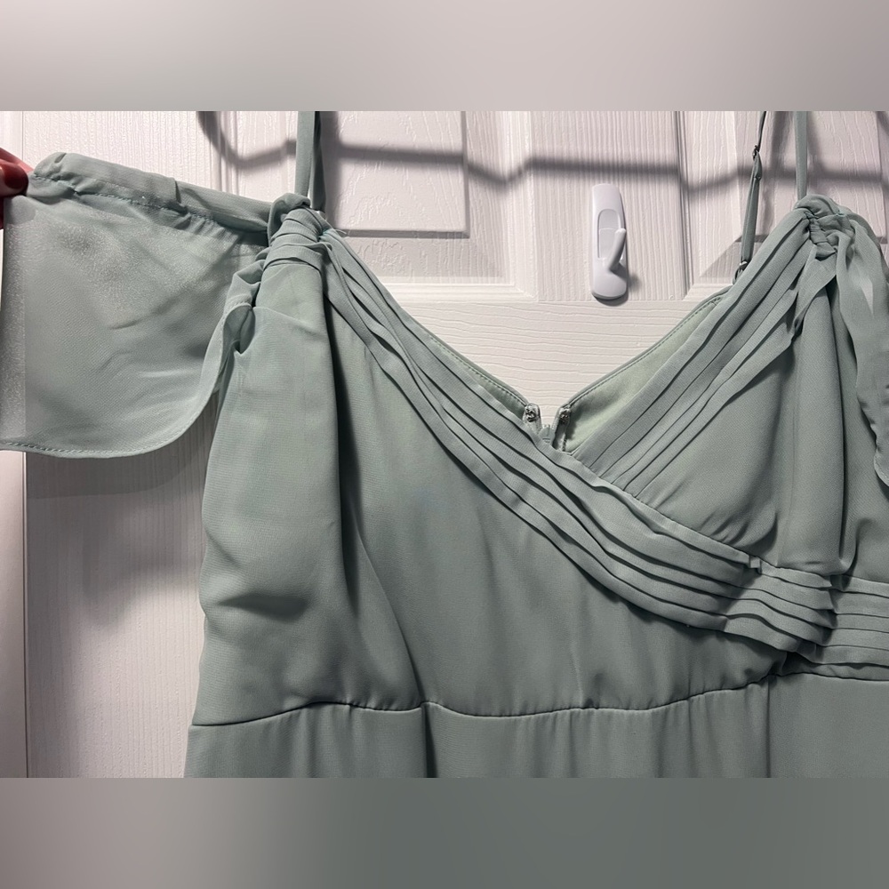 Spence Convertible Dress - Sage with Pockets - Picture 4 of 4